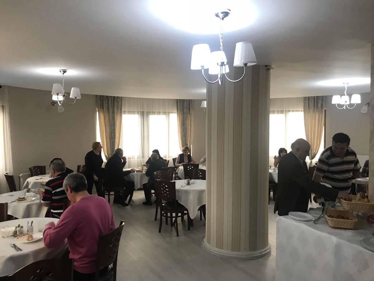 Hotel Promenada Mamaia Buitenkant foto